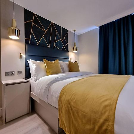 West Brompton Studios Лондон Экстерьер фото