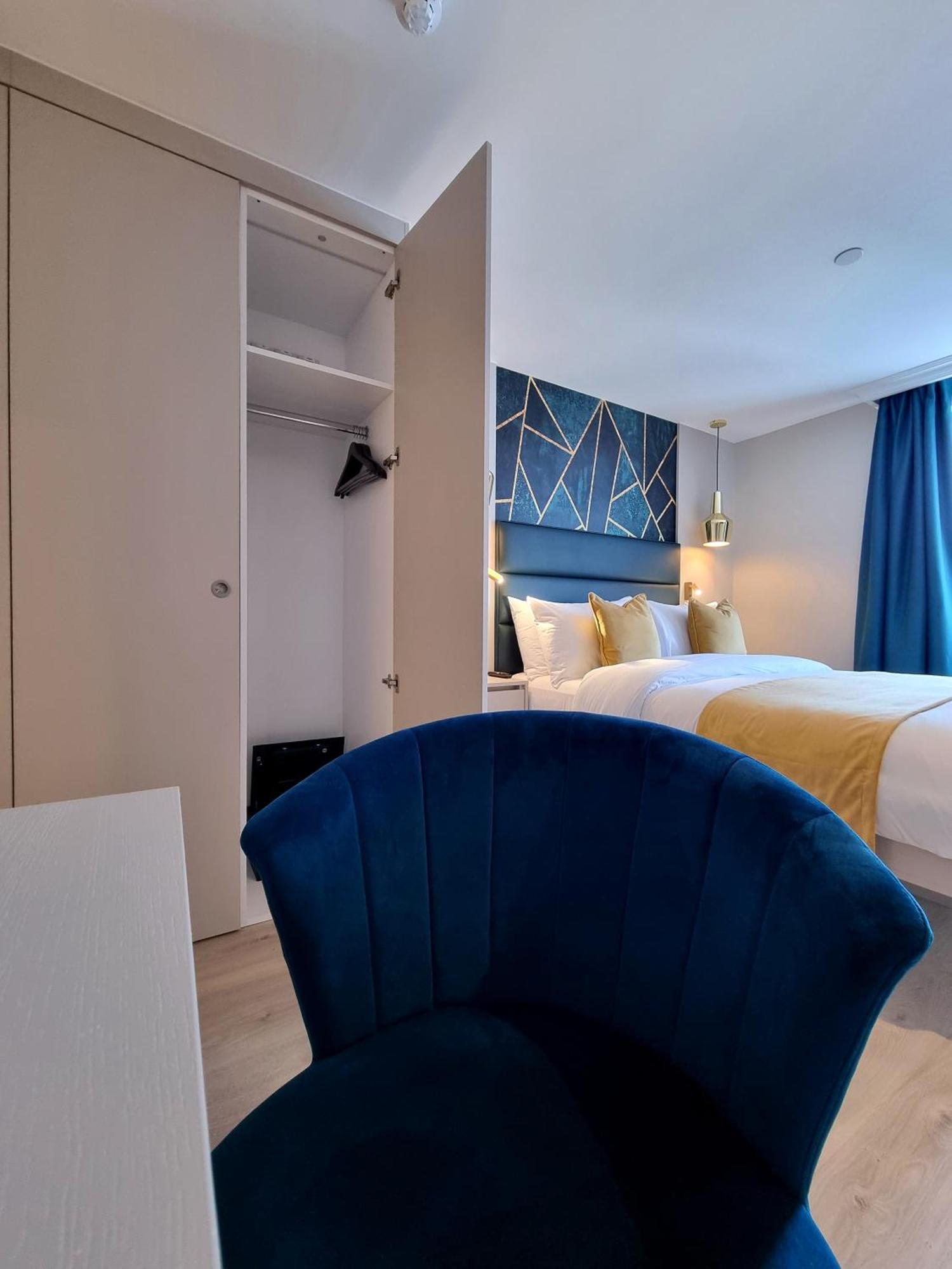 West Brompton Studios Лондон Экстерьер фото